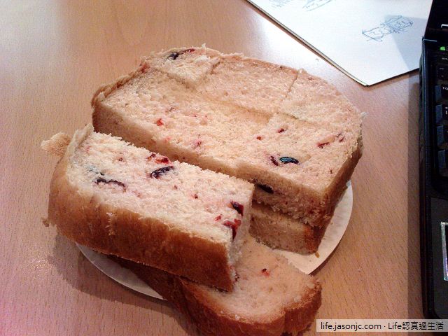 （麵包食譜）KAISER威寶麵包機Bread Maker BM-500做藍莓吐司，送同事
