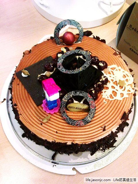 主播同事生日快樂：金葉水果蛋糕、白木屋巧克力慕斯蛋糕