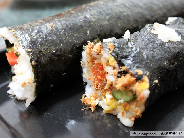 黃芥末秋葵、鮮蝦握壽司、燒肉握壽司、肉鬆壽司捲