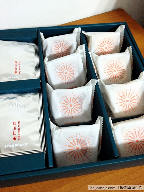 星巴克Starbucks中秋節月餅禮盒：咖啡土鳳梨酥、紅玉紅茶