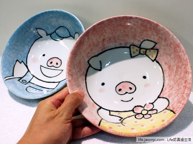 （開箱）日本製豬小弟、豬小妹碗公餐具@鶯歌金源成陶瓷展覽館