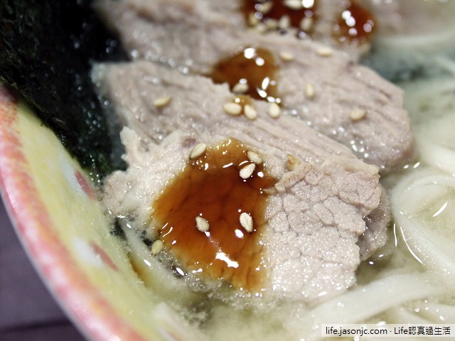 海苔金針菇味噌豬肉麵