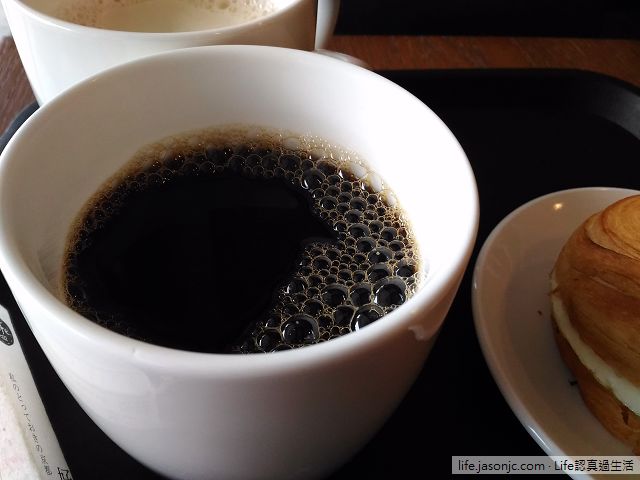 （宜蘭礁溪）星巴克早餐：雞肉可頌堡@Starbucks星巴克礁溪門市