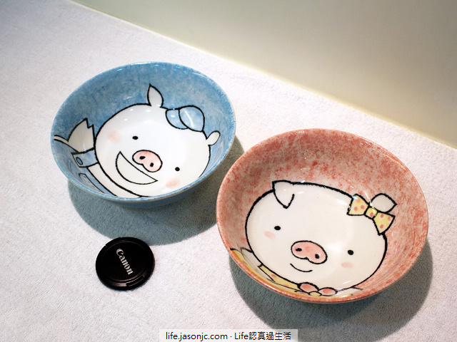 （開箱）日本製豬小弟、豬小妹碗公餐具@鶯歌金源成陶瓷展覽館